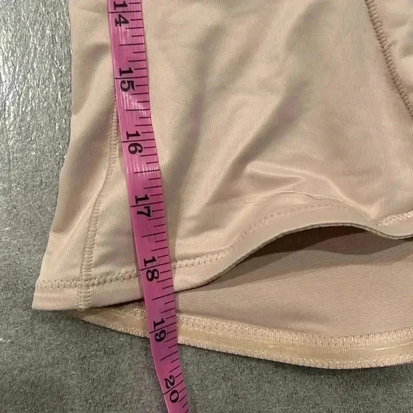 [S]Janira Corset-Up  Esbelta 914 Dune Camisole with Side Support - Picture 10 of 10